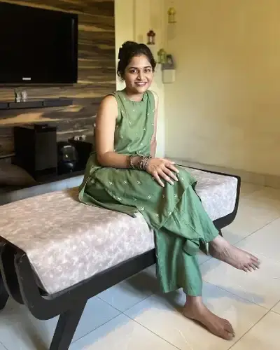 Hukumpeta Call Girls