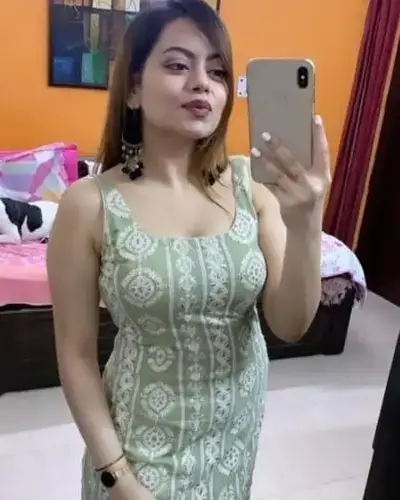 Call Girl in Hukumpeta
