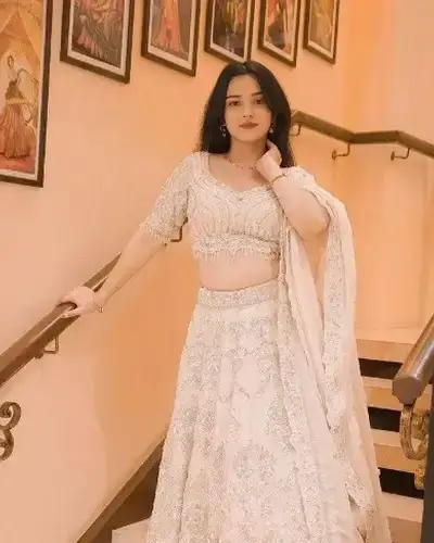 Escort Service In Hukumpeta